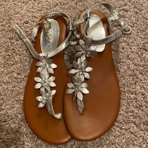 Silver flower sandals